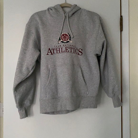Aritzia TNA Hoodie - Picture 1 of 6